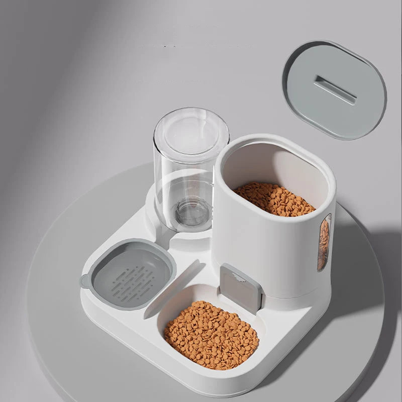 All-Day Pet Feeding Station
