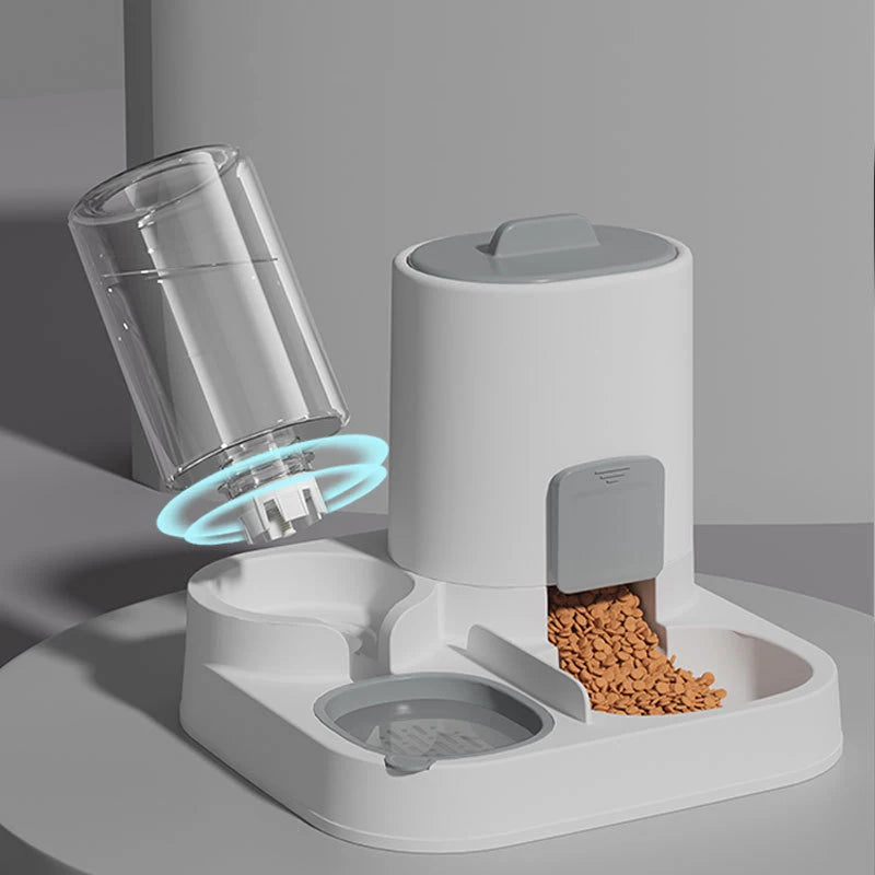 All-Day Pet Feeding Station