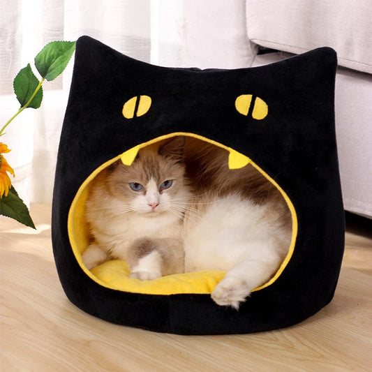 Halloween & Winter Pet Bed – Warm House for Cats, Dogs, and Kittens